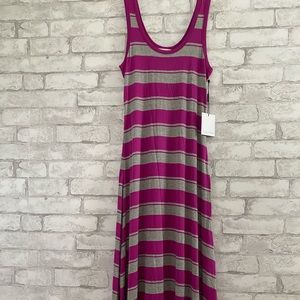 🌞☀️NWT CATCH THE RAYS DRSSS 🌞☀️